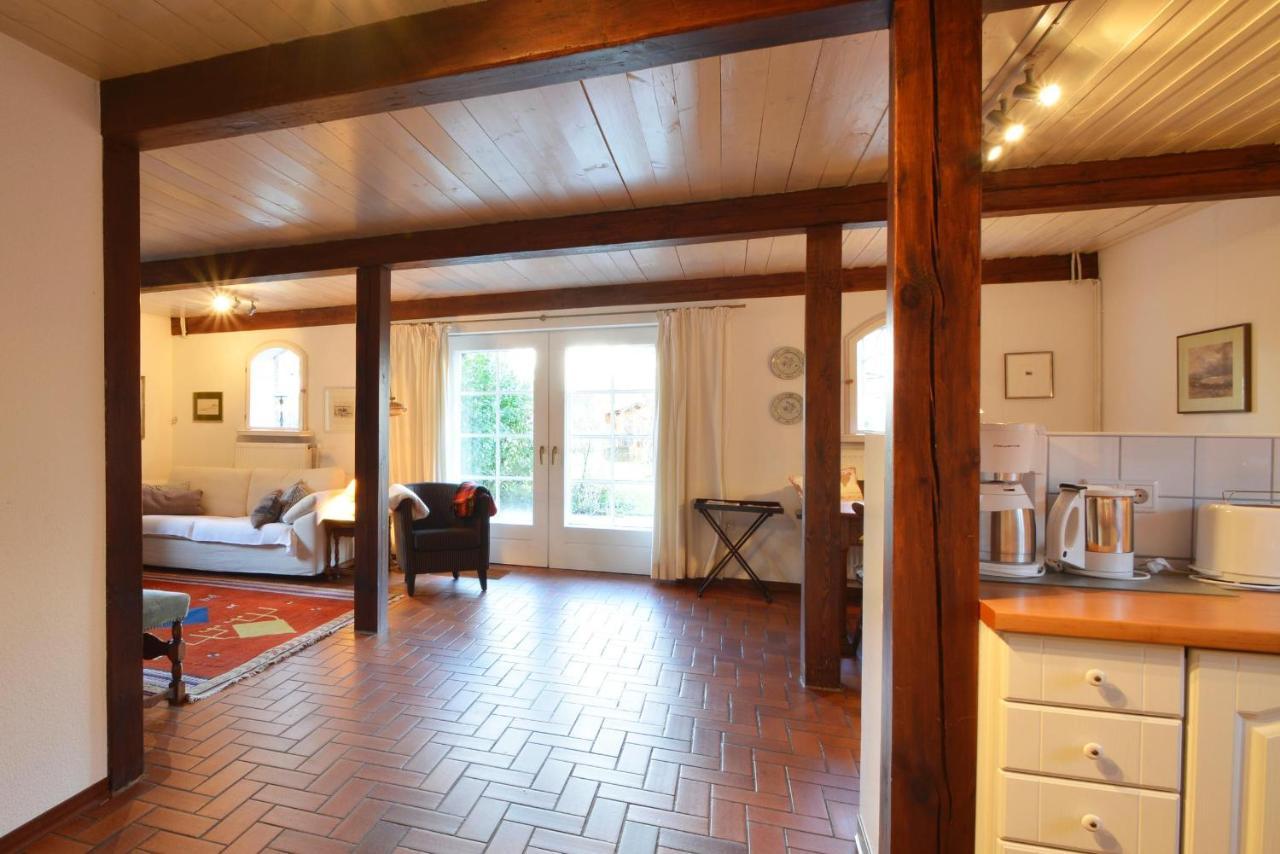 Kapitaen Hansen Haus Oldsum Esterno foto